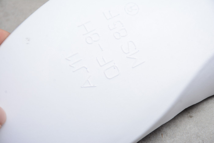 Air Jordan 4 “Court Purple” CT8527-115