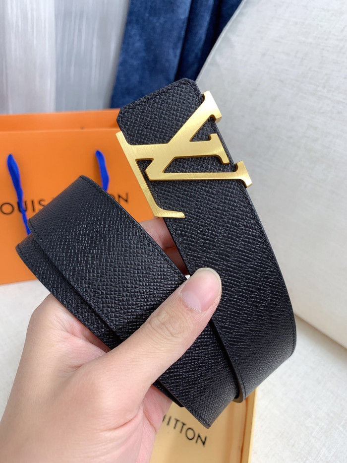 Loui Vuitto Belt-4CM